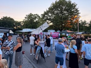 Mehr über den Artikel erfahren Nachbericht – Summer After Work Party 26